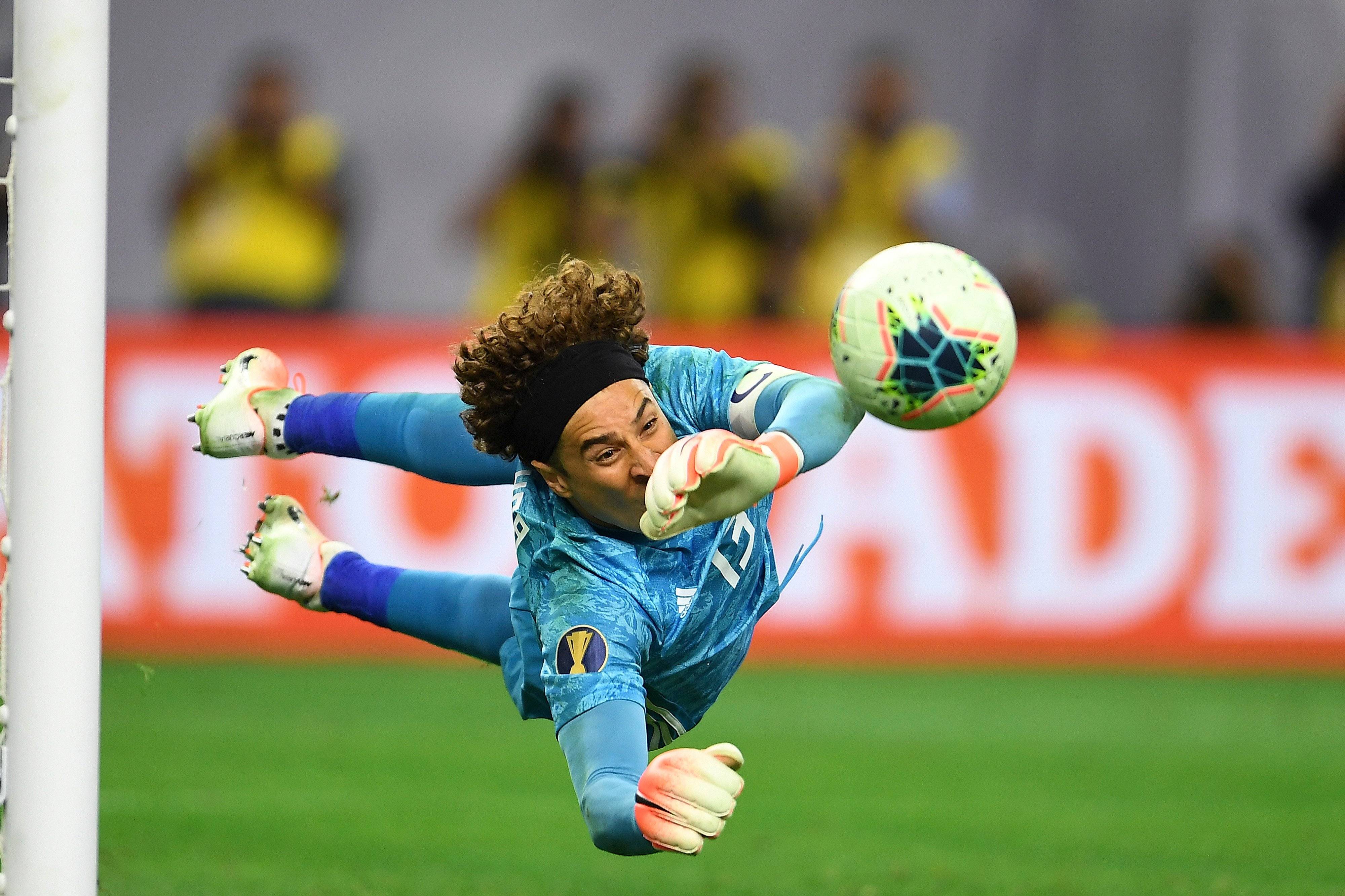 开云足球直播-阿根廷篮球队实力超群，斩获胜利