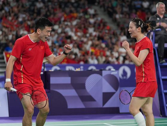 开云在线直播-韩国队完胜中国队，郑思维高光表现