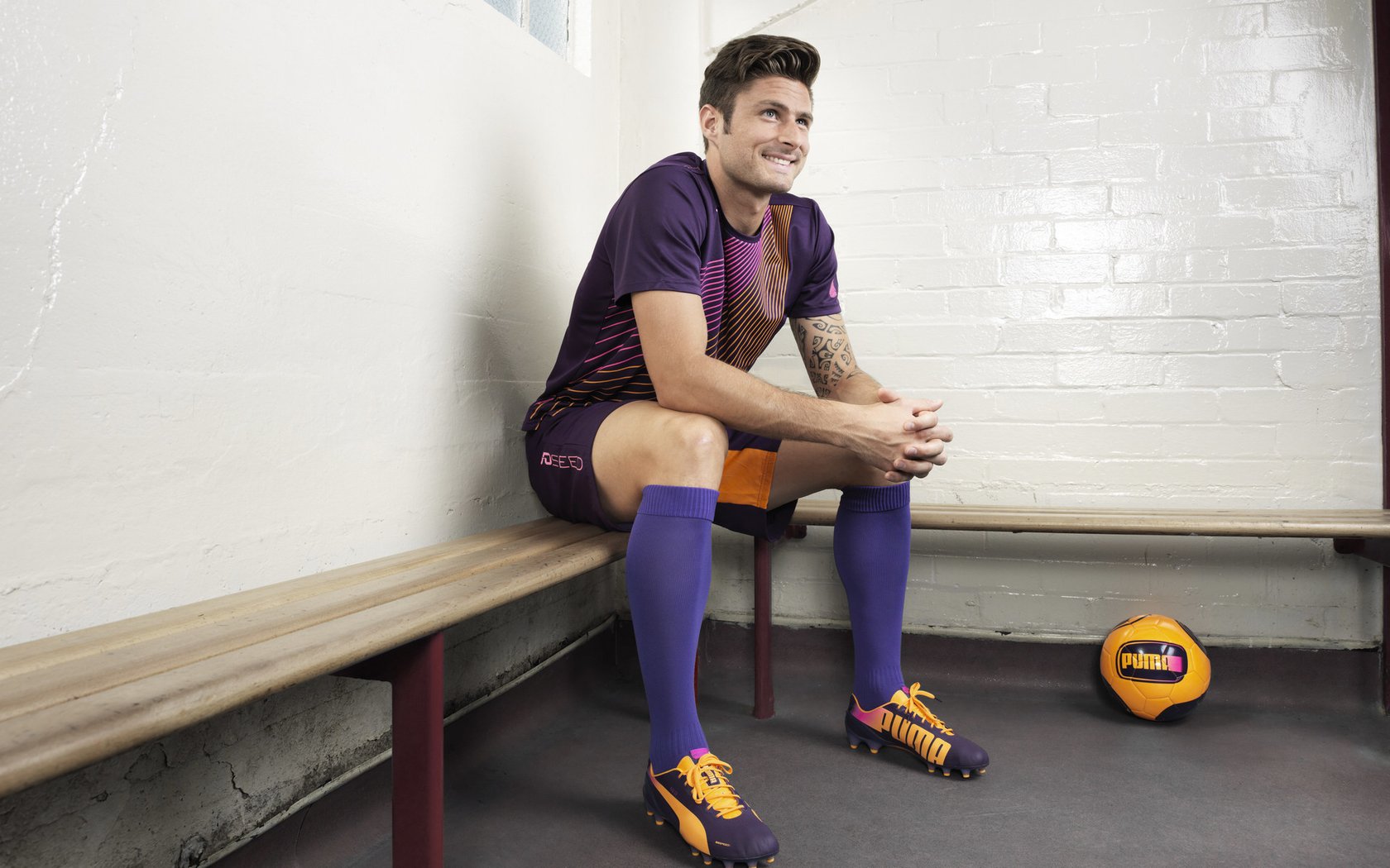 开云体育app-美加墨世界杯之夜，福登关键战不手软，英格兰新星闪耀北美大陆